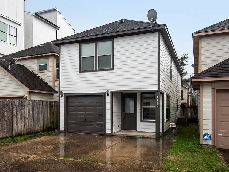 1422 Ruthven St — Photo 28