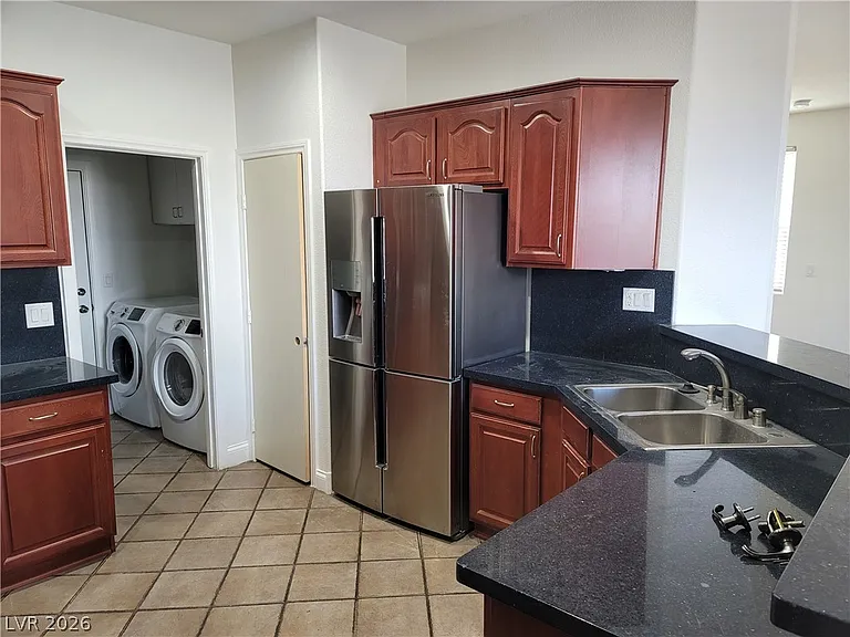 6140 Pine Villa Ave #103 — Photo 15