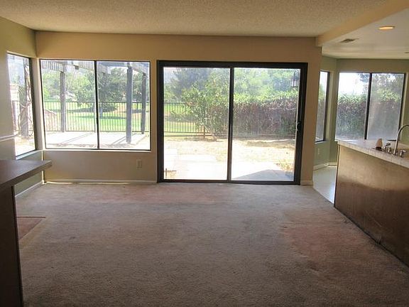 Family room/ Kitchen