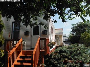 59 Home Pl, Lodi, NJ 07644