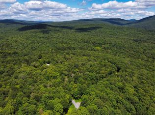 Alpenwald Ln, Readsboro, VT 05350