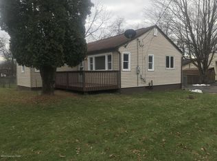 384 Wayne Ave, East Stroudsburg, PA 18301