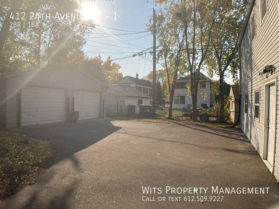 Fantastic 2 bedroom, 1 bath unit in NE — Photo 4