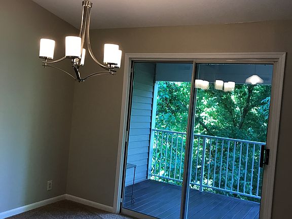 2nd image of 2123 Clareglen Ct Unit 303