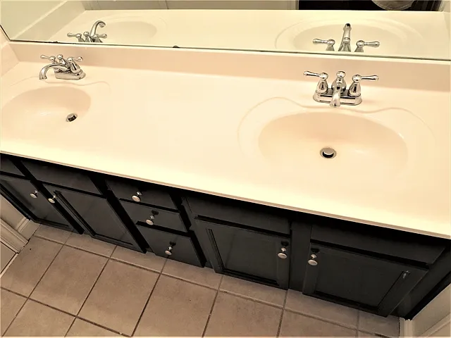 5592 Lair Ln — Photo 15
