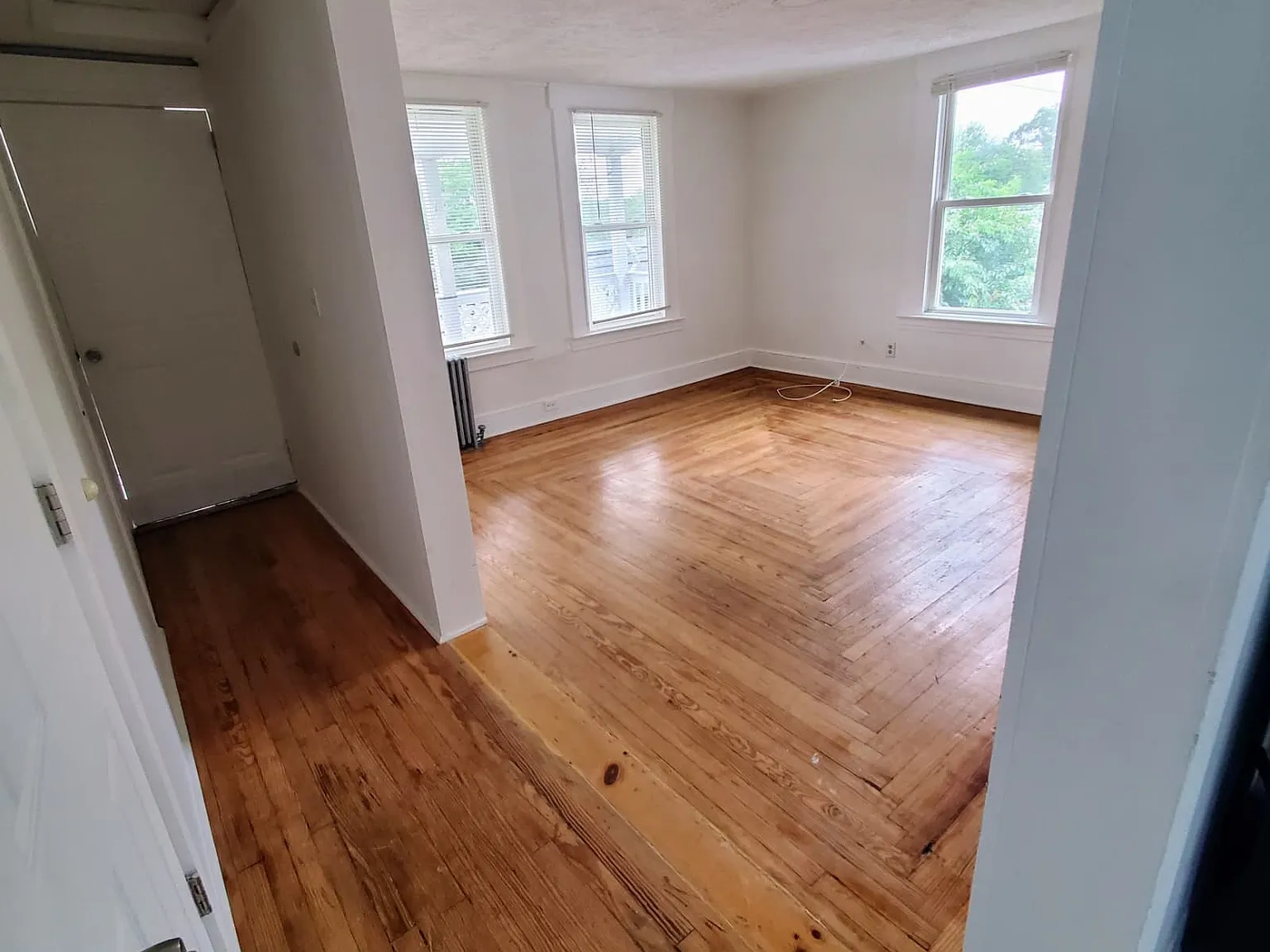 2 bed, 2344 sqft, $1,795 — Photo 4