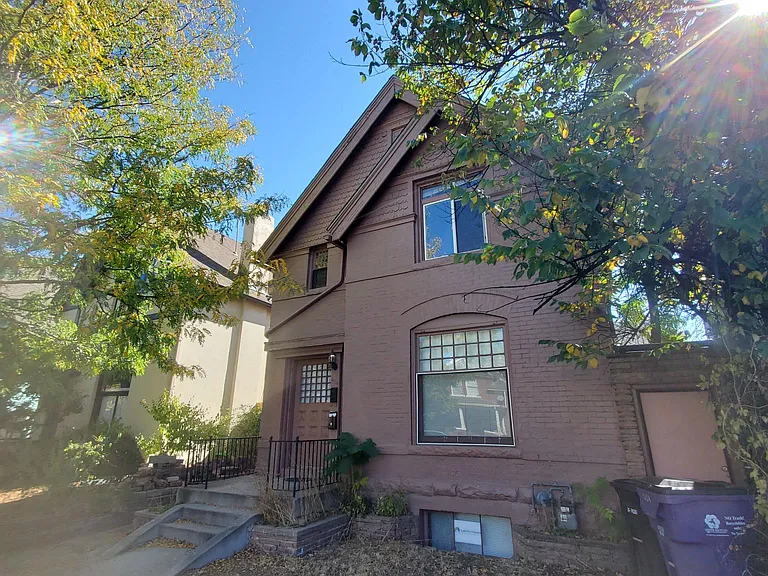 404 E 1st Ave #1 — Photo 2