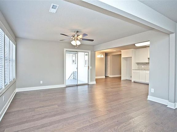5th image of 3 Bewdley Cir
