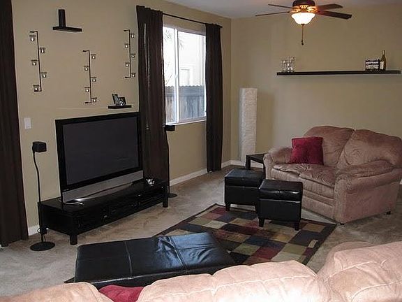 5th image of 2533 Huckleberry Cir