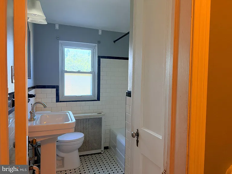 237 Linden Ave — Photo 12