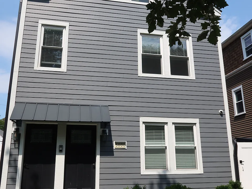 5006 W Gunnison St #2A
