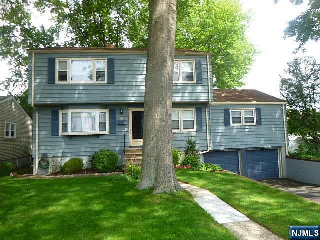 1st image of 61 Aladdin Ave