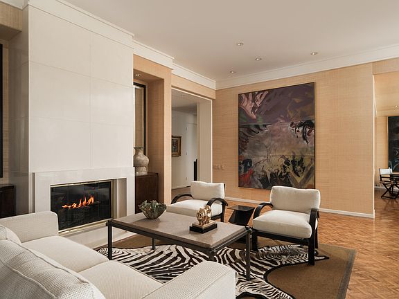 4th image of 2025 Birnam Wood Dr