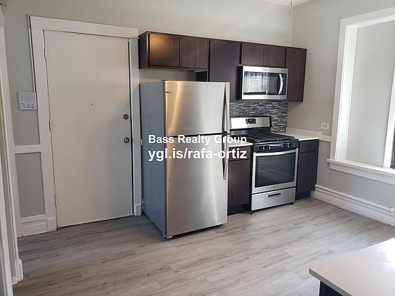 3rd image of 2925 W Diversey Ave #3F