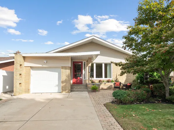 10041 S Saint Louis Ave, Evergreen Park, IL 60805
