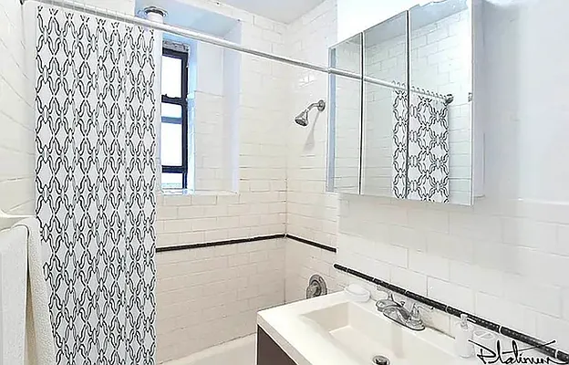 Rented by Platinum Properties | media 5