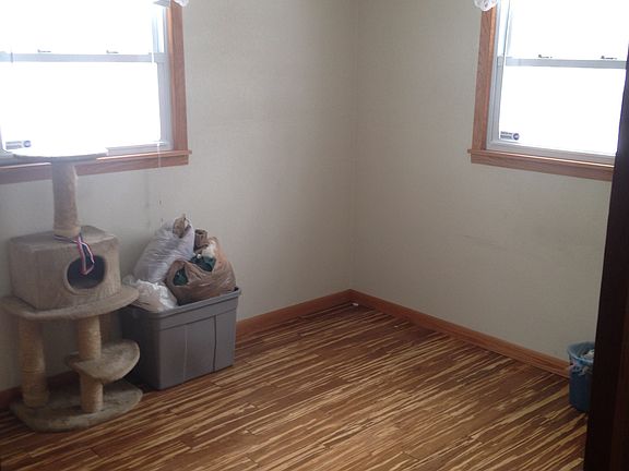 3rd image of 234 Janice Ave