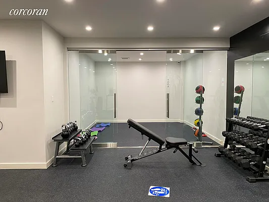 Rented by Corcoran | media 27