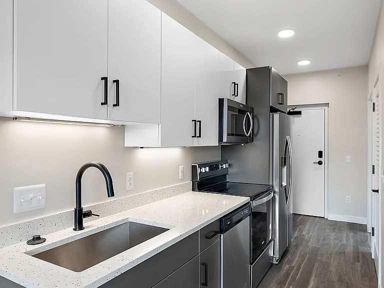 7631 E Lafayette St — Photo 27
