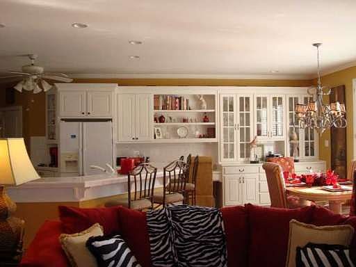 5th image of 855 Carriage Lake Dr