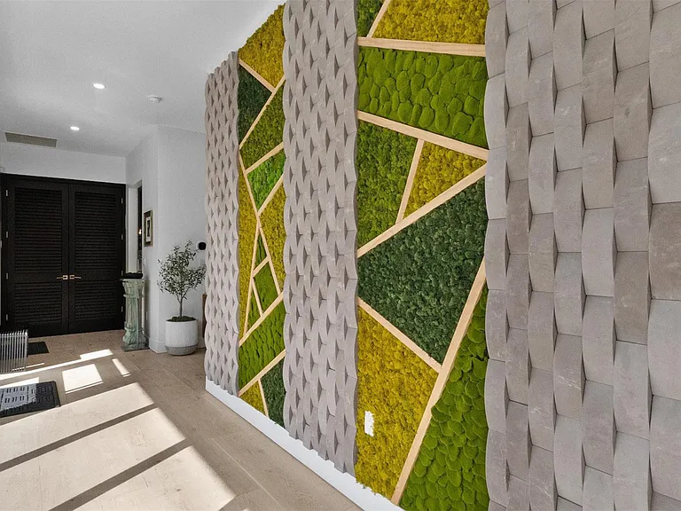 823 Ponce De Leon Dr — Photo 18