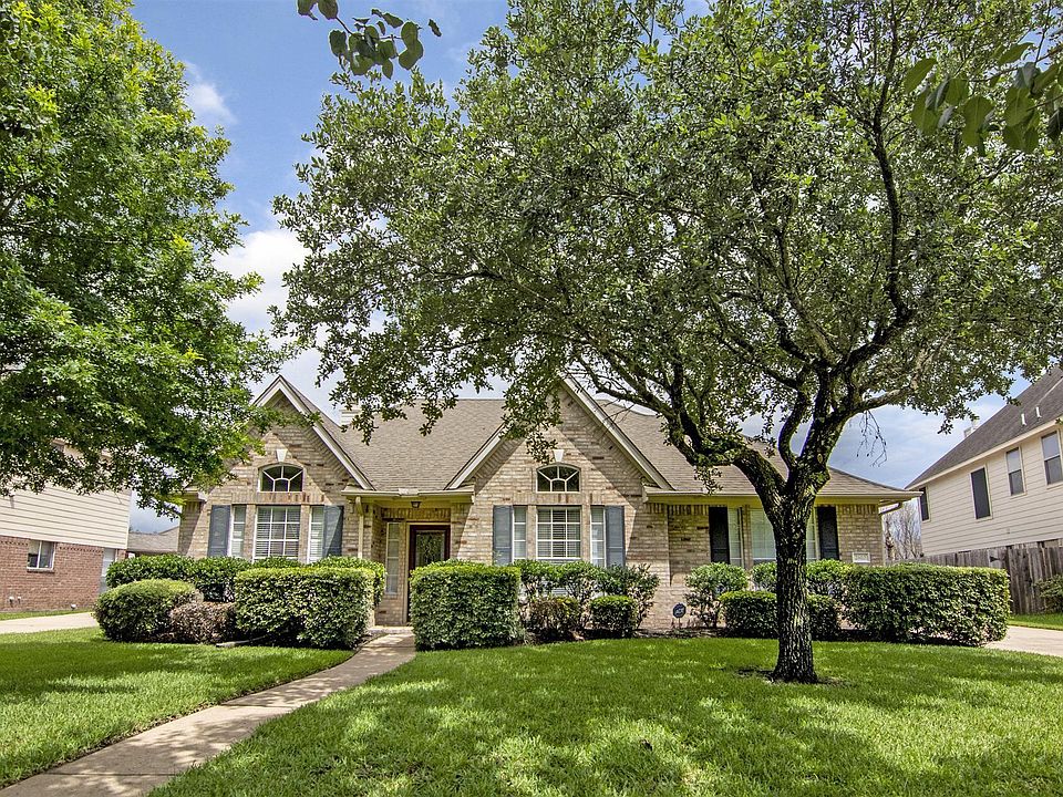 1st image of 2610 Broussard Ct