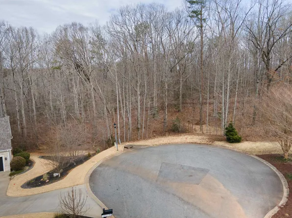 799 E Long Bay Dr, Inman, SC 29349