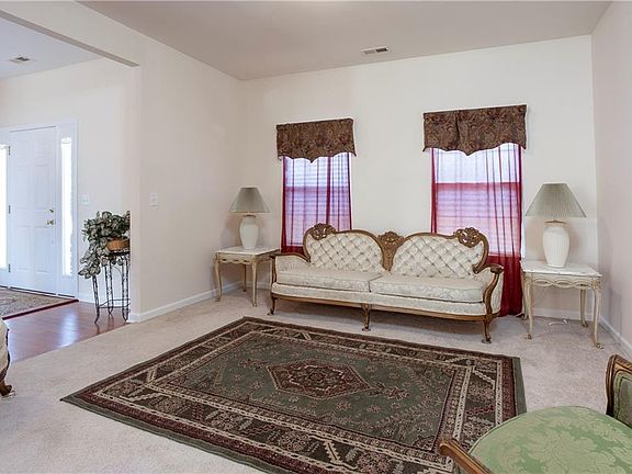 5th image of 507 Edmund Ct
