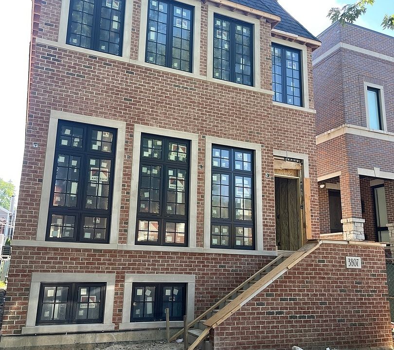 1st image of 3807 N Claremont Ave