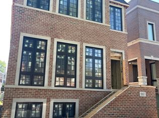 3807 N Claremont Ave, Chicago, IL 60618