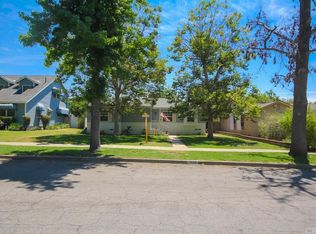 856 N 1st Ave, Upland, CA 91786