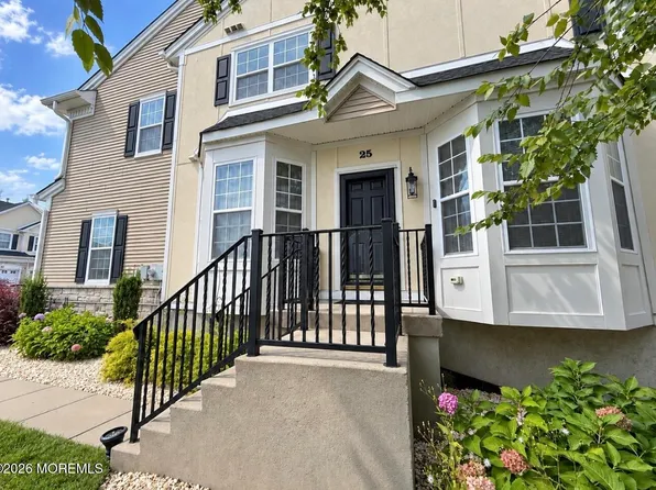 25 Brookfield Drive, Jackson, NJ 08527