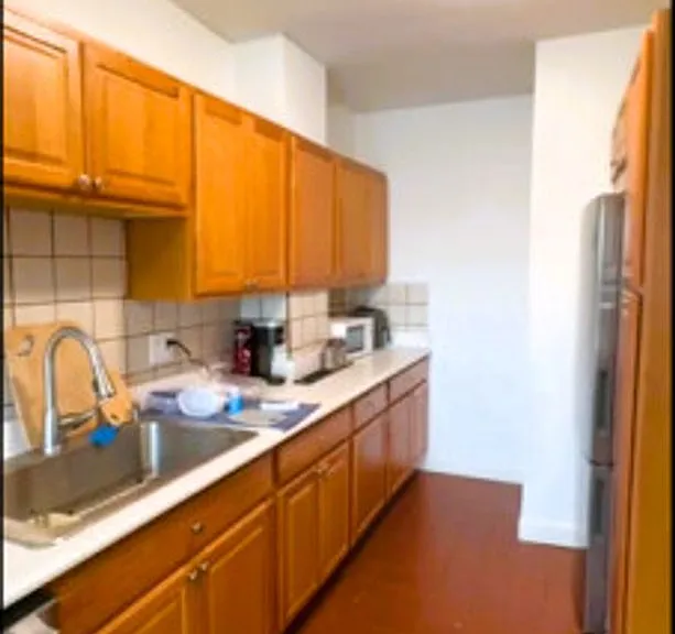 448 Park Dr #1 — Photo 5