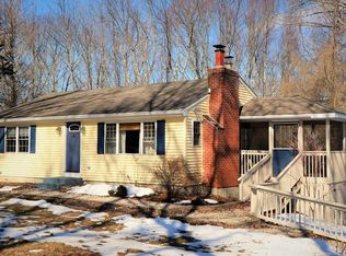 113 Tatnic Hill Rd, Brooklyn, CT 06234