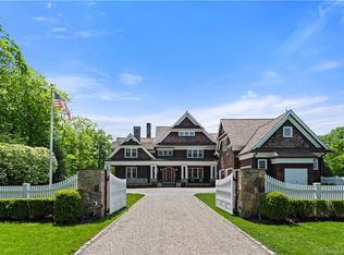 4 Pump Ln, Ridgefield, CT 06877