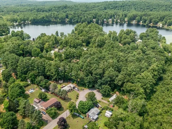 32 Rita Ln, Belchertown, MA 01007