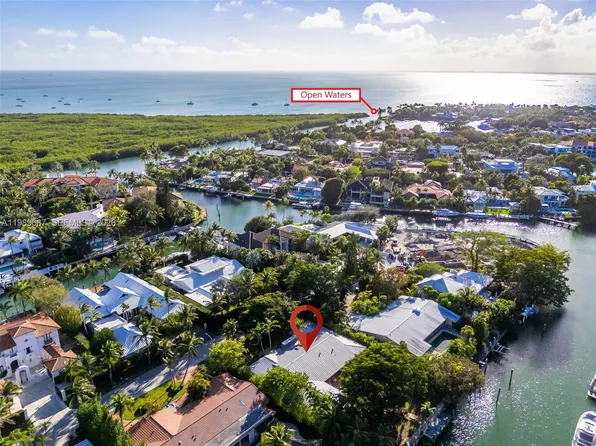 221 Knollwood Dr, Key Biscayne, FL 33149