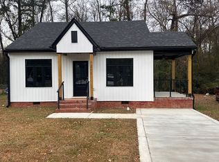 1211 West Dr, Fayetteville, NC 28301