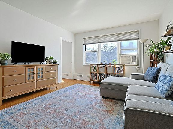 5th image of 3701 Henry Hudson Pkwy W #4C