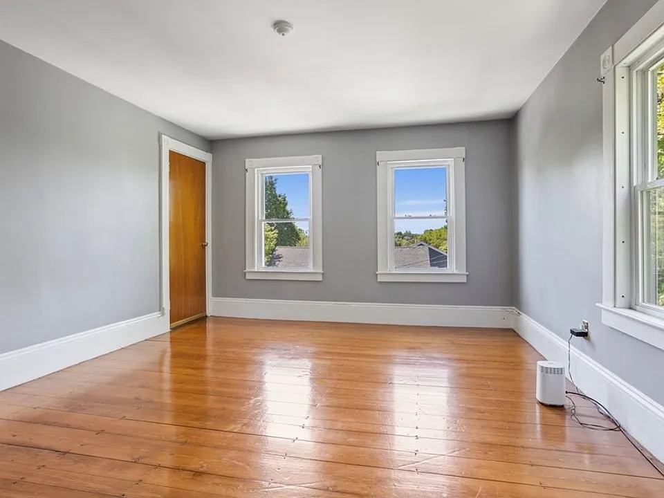 30 Auburn St #2