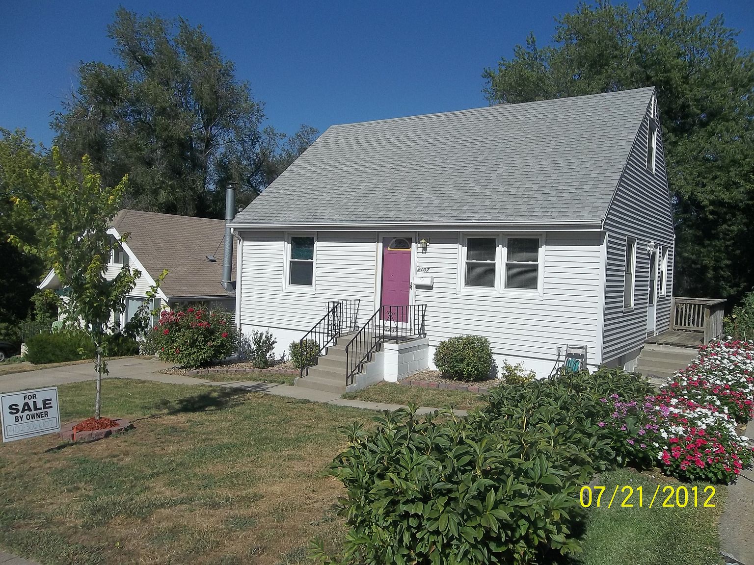 2107 S 49th Ave, Omaha, NE 68106 | Zillow