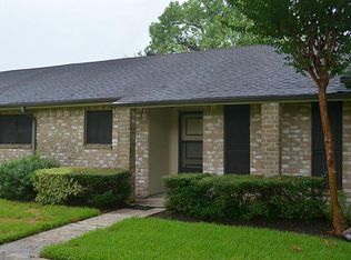 4010 Laura Leigh Ln, Friendswood, TX 77546