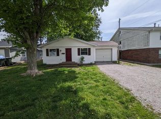 322 Short St, Red Bud, IL 62278