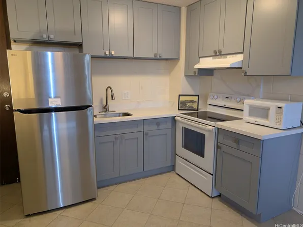 2845 Waialae Ave APT 116, Honolulu, HI 96826