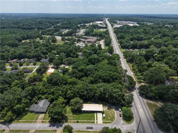 4355 Moffett Rd, Mobile, AL 36618