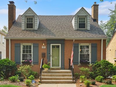 7144 N McAlpin Ave, Chicago, IL, 60646