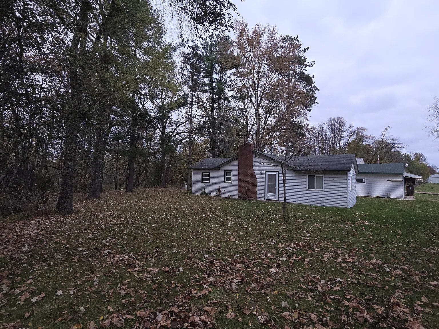 2 bed, 908 sqft, $1,500 — Photo 2