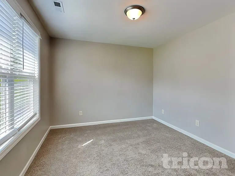 175 Crown Side Dr — Photo 11