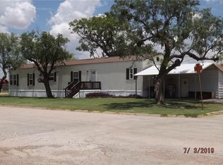 50 SW 2nd St, Hamlin, TX 79520