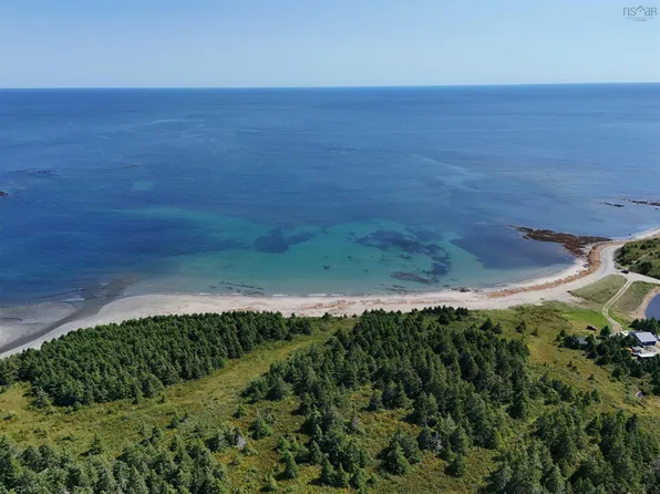 14 Crooked Lake Rd #8, Richmond, NS B2J 1C3